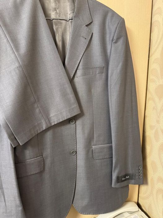 Продам мужской костюм