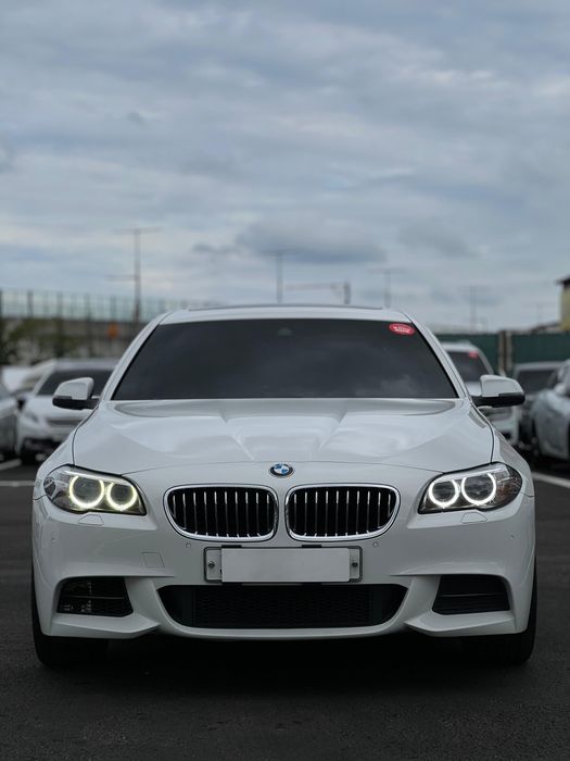 Продаю BMW F10 528i (2014 год, рестайлинг)