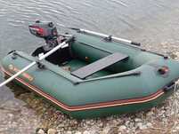Vand barca kolibri 2,45D si doua motoare termice
