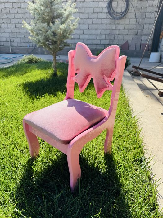 Bolalar stul va stoli