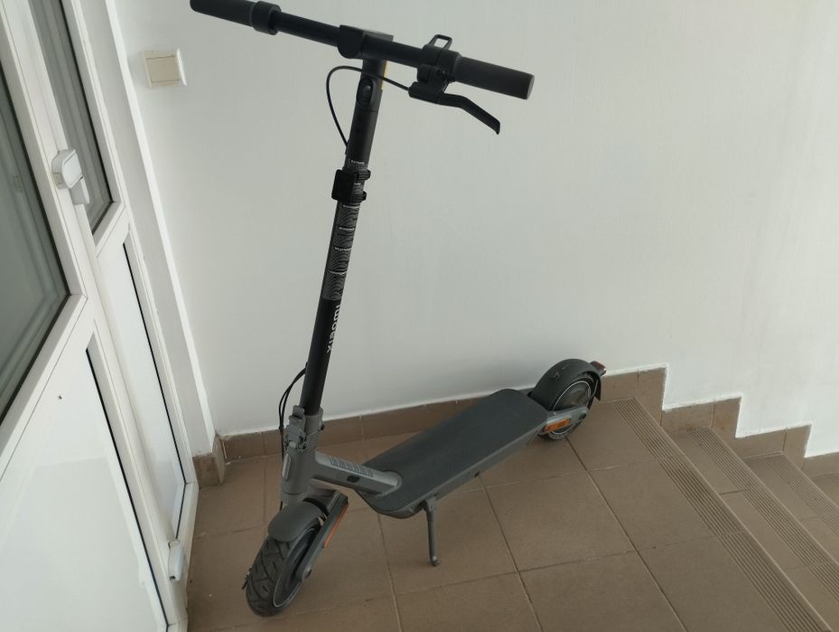 (SCHIMB)Trotineta Xiaomi 4 ultra k noua