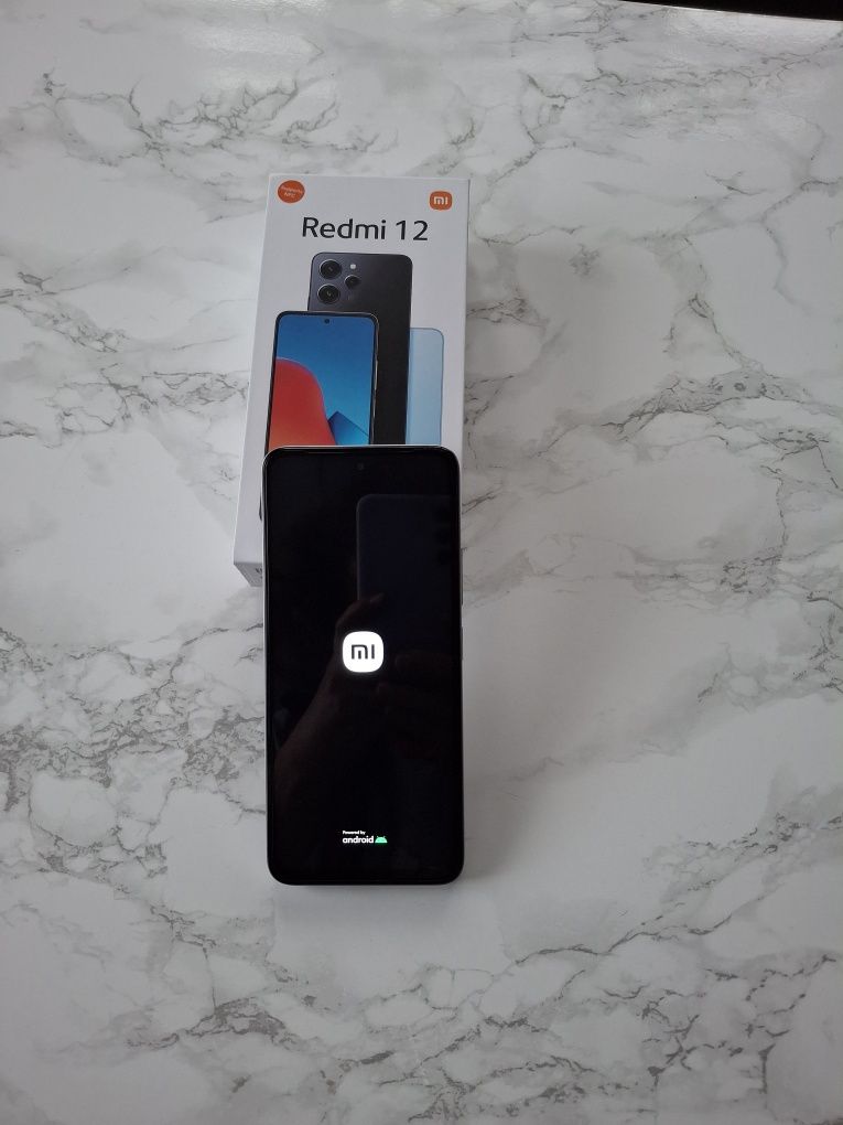 Телефон Redmi 12 256 gb