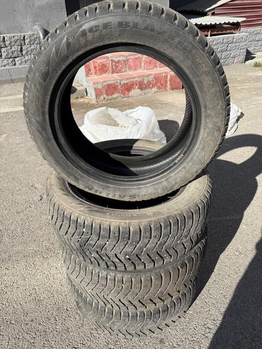 Продам зимние шины