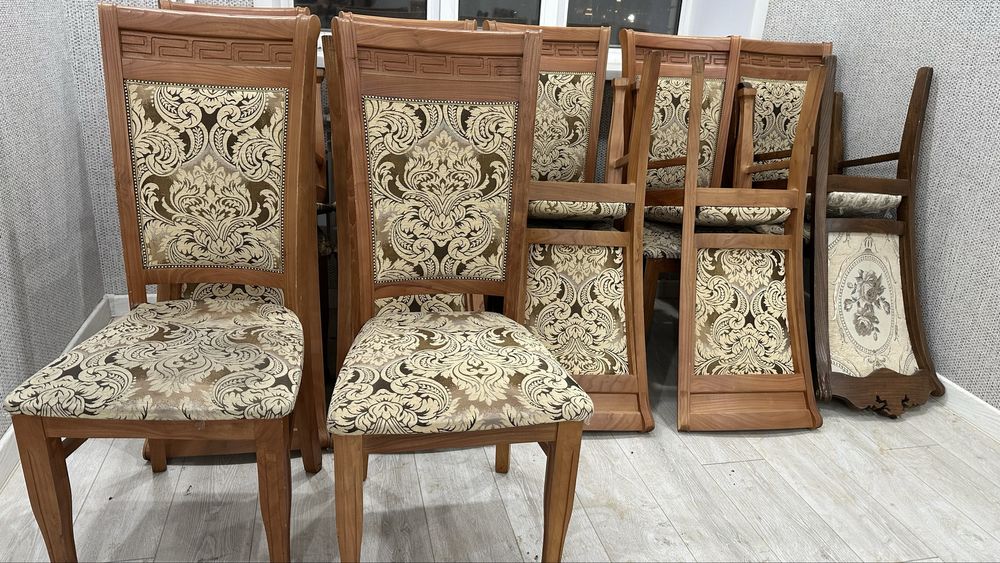 Стулья из натурального дерева