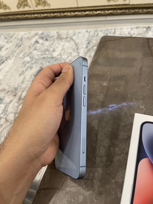 iPhone 14 128GB blue