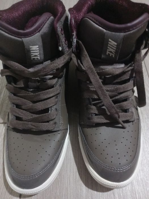 Ghete adidas Nike
