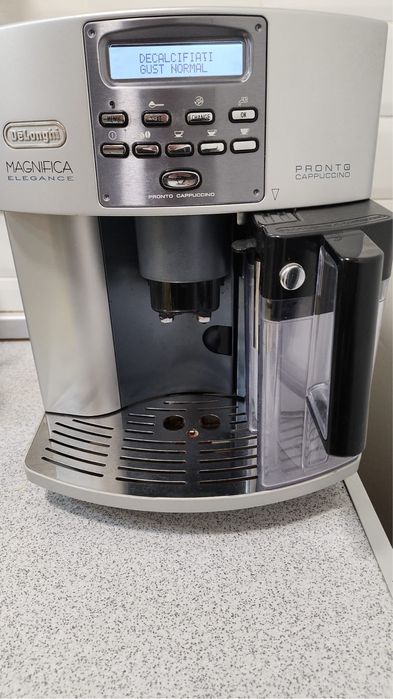 Vand Delonghi Magnifica