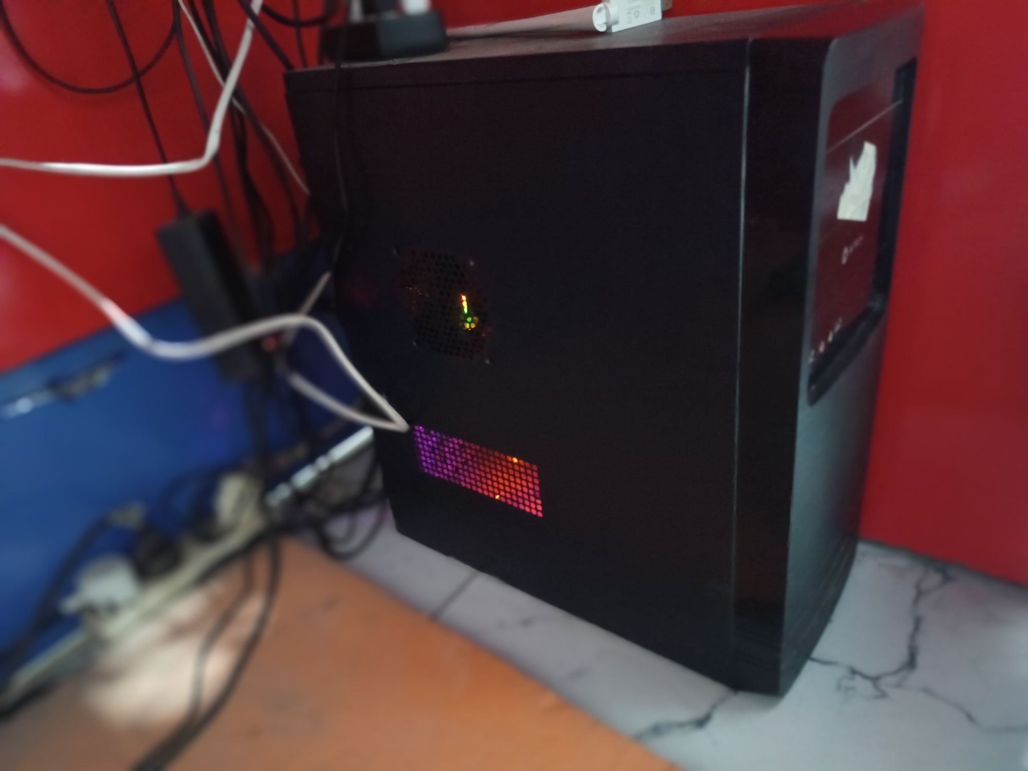 Full Complect Gaming Kompyuter, ўйин учун компютер