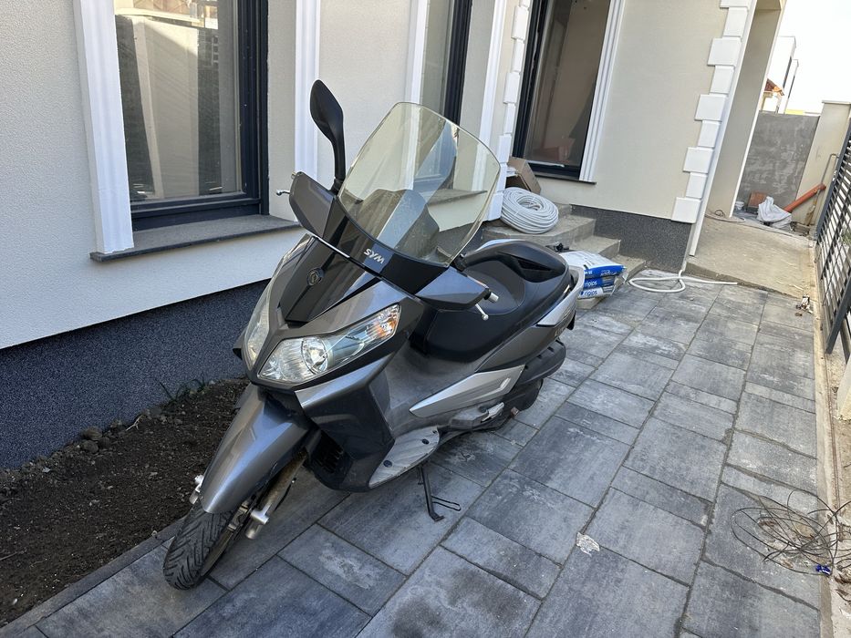 Scuter Sym 300i City