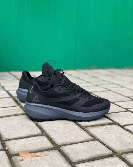 Reebok Gore-Tex made in Vietnam