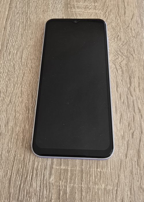 Samsung A 14 128 gb Страхотен