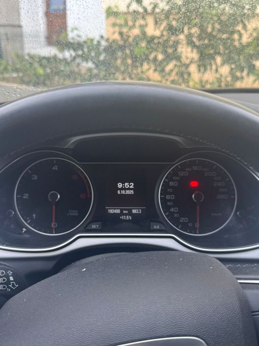 Vând Audi a4 2015