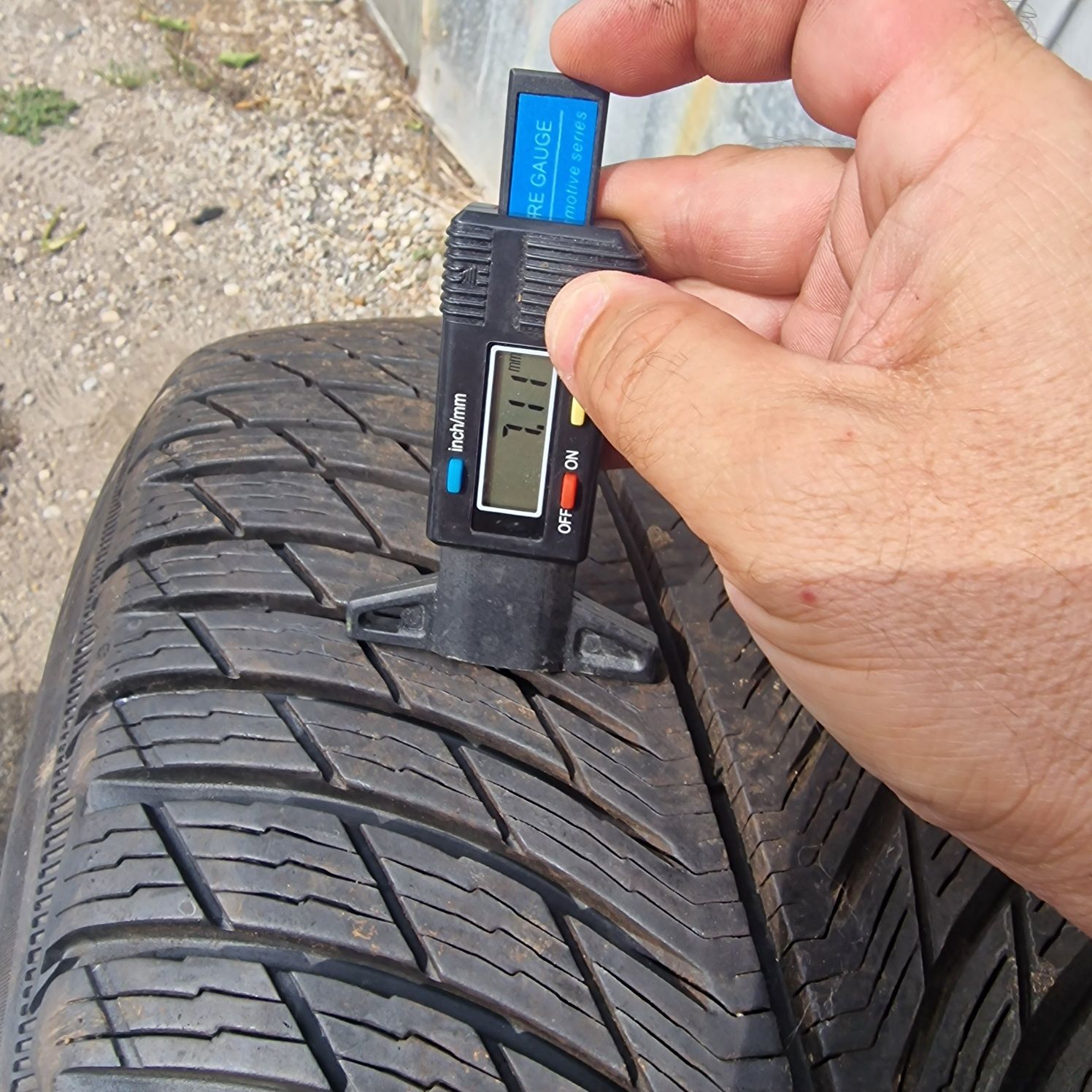 MICHELIN Pilot Alpin 5 SUV 255/50 R19 107V