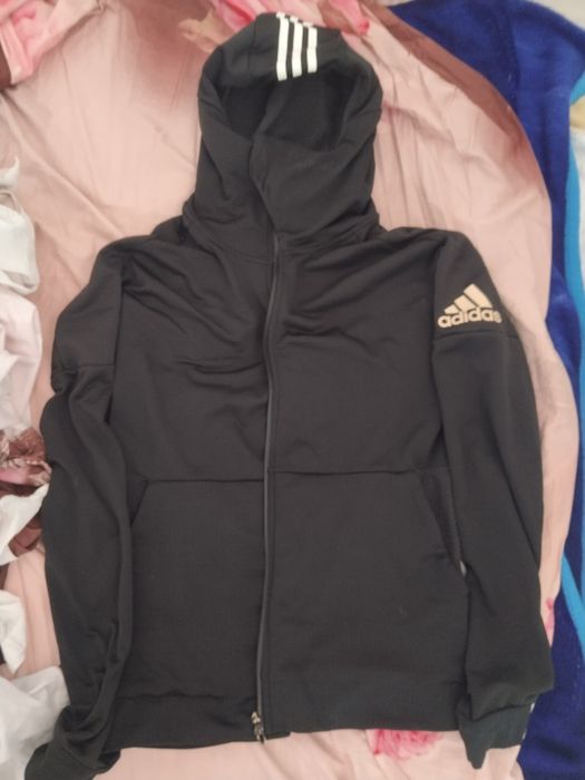 Adidas оригинал 11000 тенге