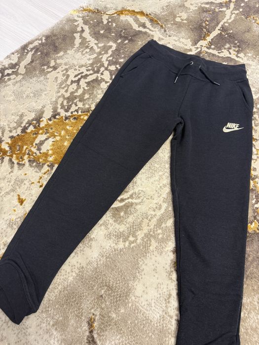 Nike pantaloni originali