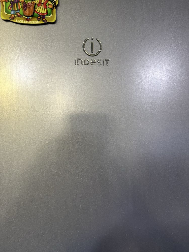 indesit holodilnik b/u holati yaxshi