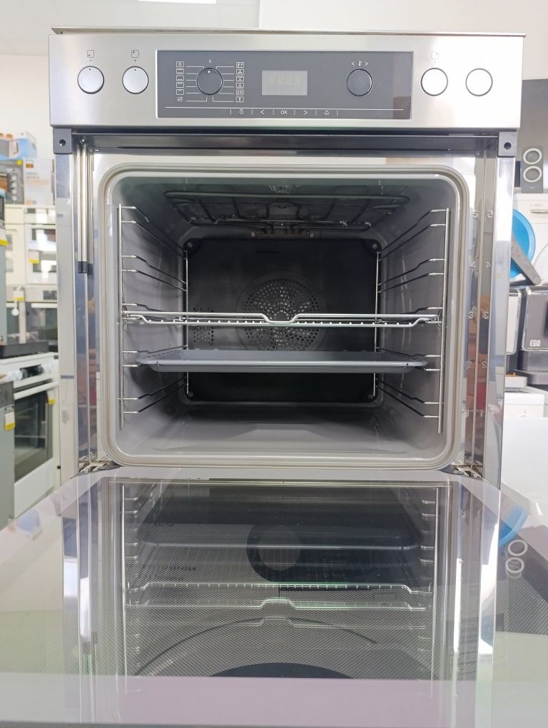 Фурна и плот за вграждане MIELE -пара