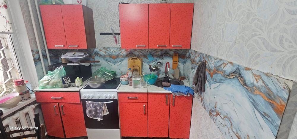 Отдам кухонный гарнитур б/у