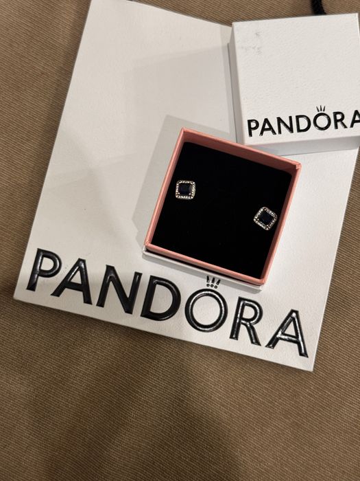 Пандора обеци Pandora