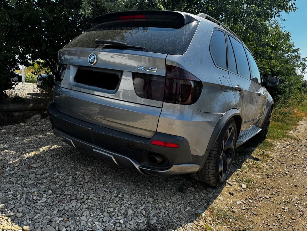 Bara Fata M Spate Tragher Radiator Far Xenon Bmw X5 NFL 2007-10 3.0D