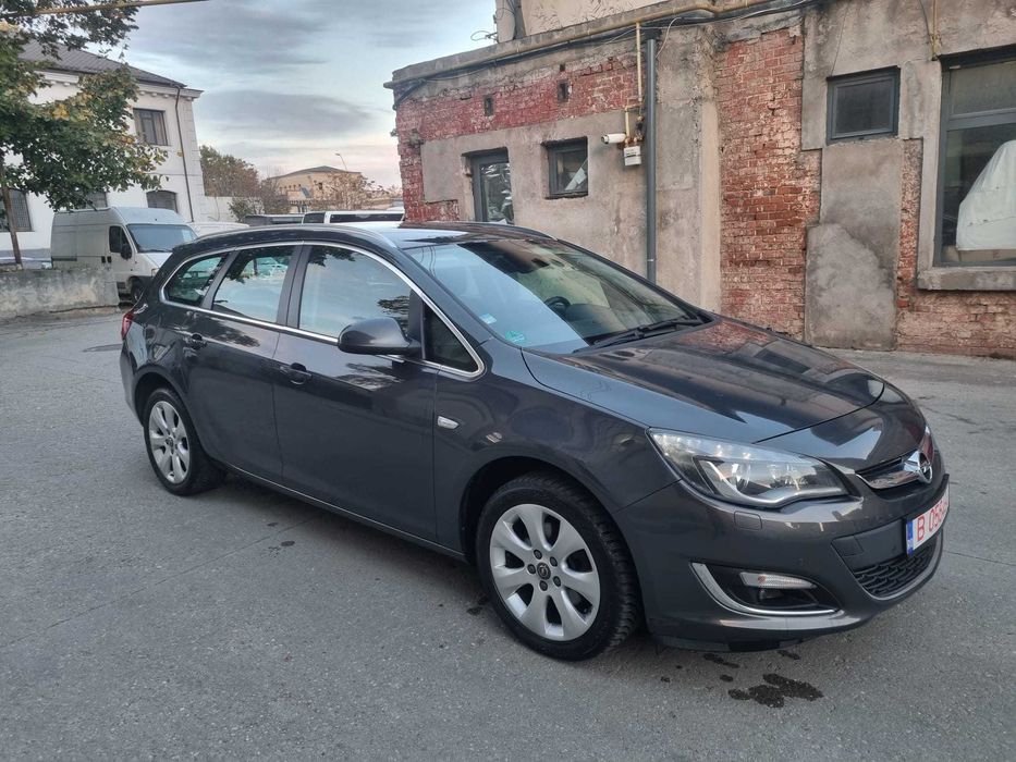 Opel Astra J Tourer