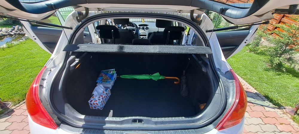 Vând Peugeot 308 1.6 benzina +gpl