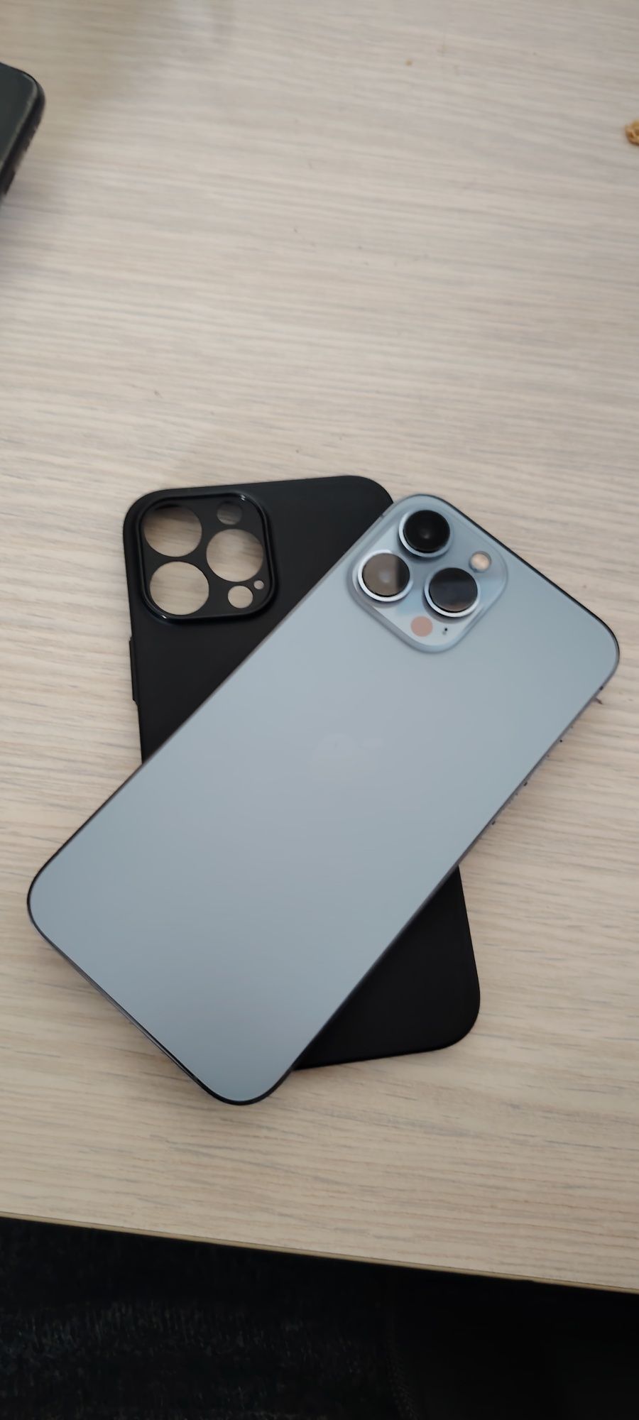 iPhone 13 Pro Max satiladi