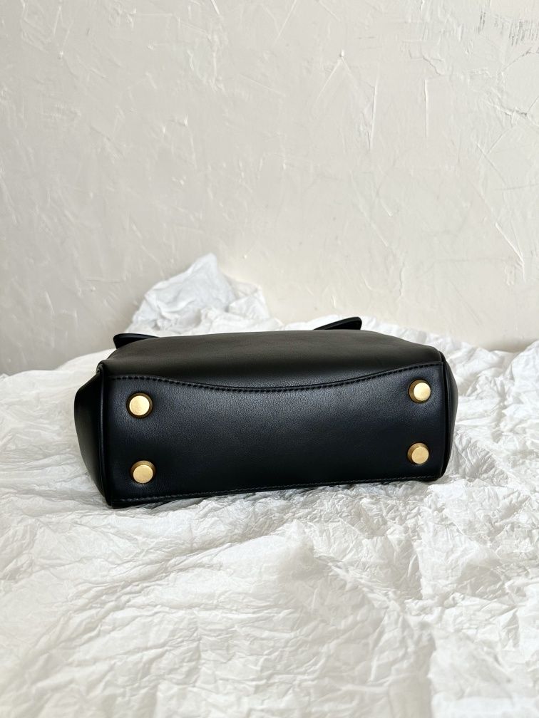 Geanta Balenciaga Rodeo 23 cm, Premium