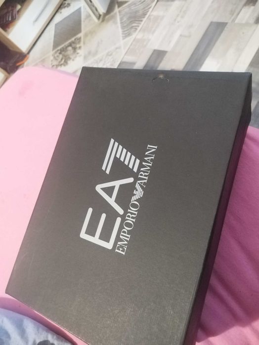 Чисто нови маратонки ЕА7  !!! Обути само за проба !!!