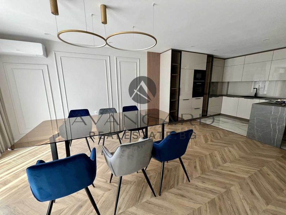 Продава се Тристаен апартамент в Пловдив, Христо Смирненски - 160 кв.м за 2188 €/кв.м - Снимка #5