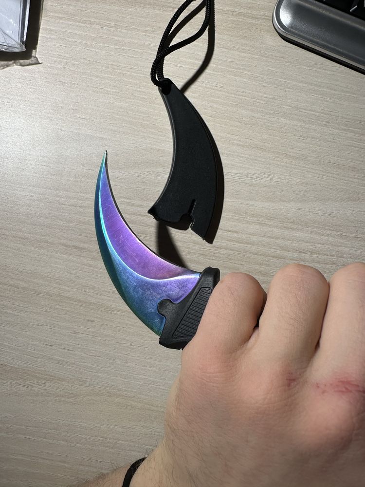 CS:GO нож karambit fade