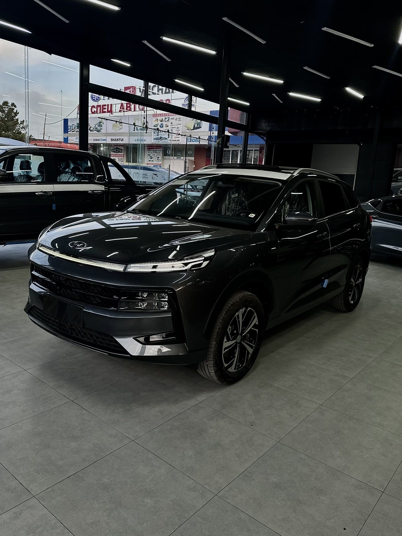 JAC JS6 sotuvda tayyor