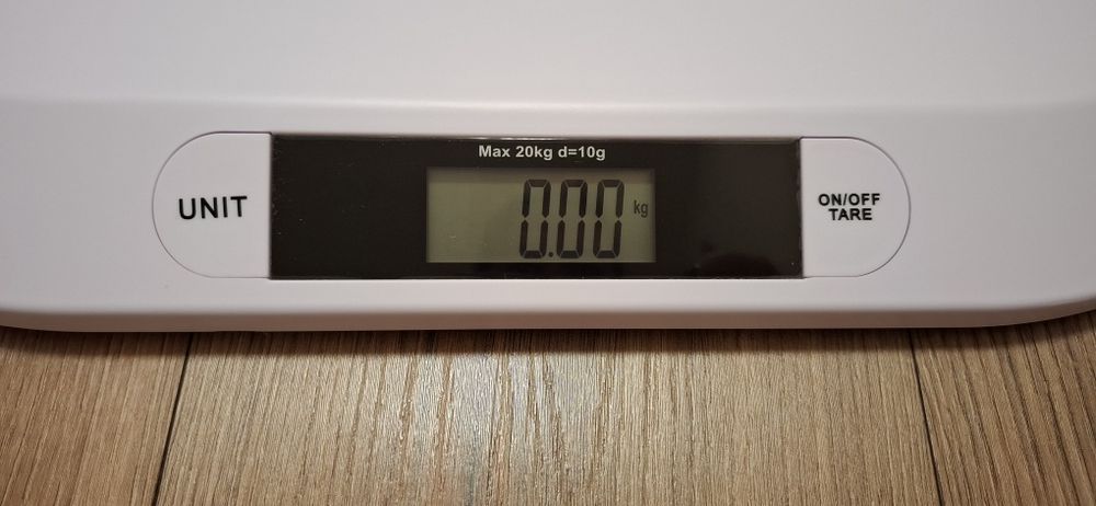 Електронна везна за бебе