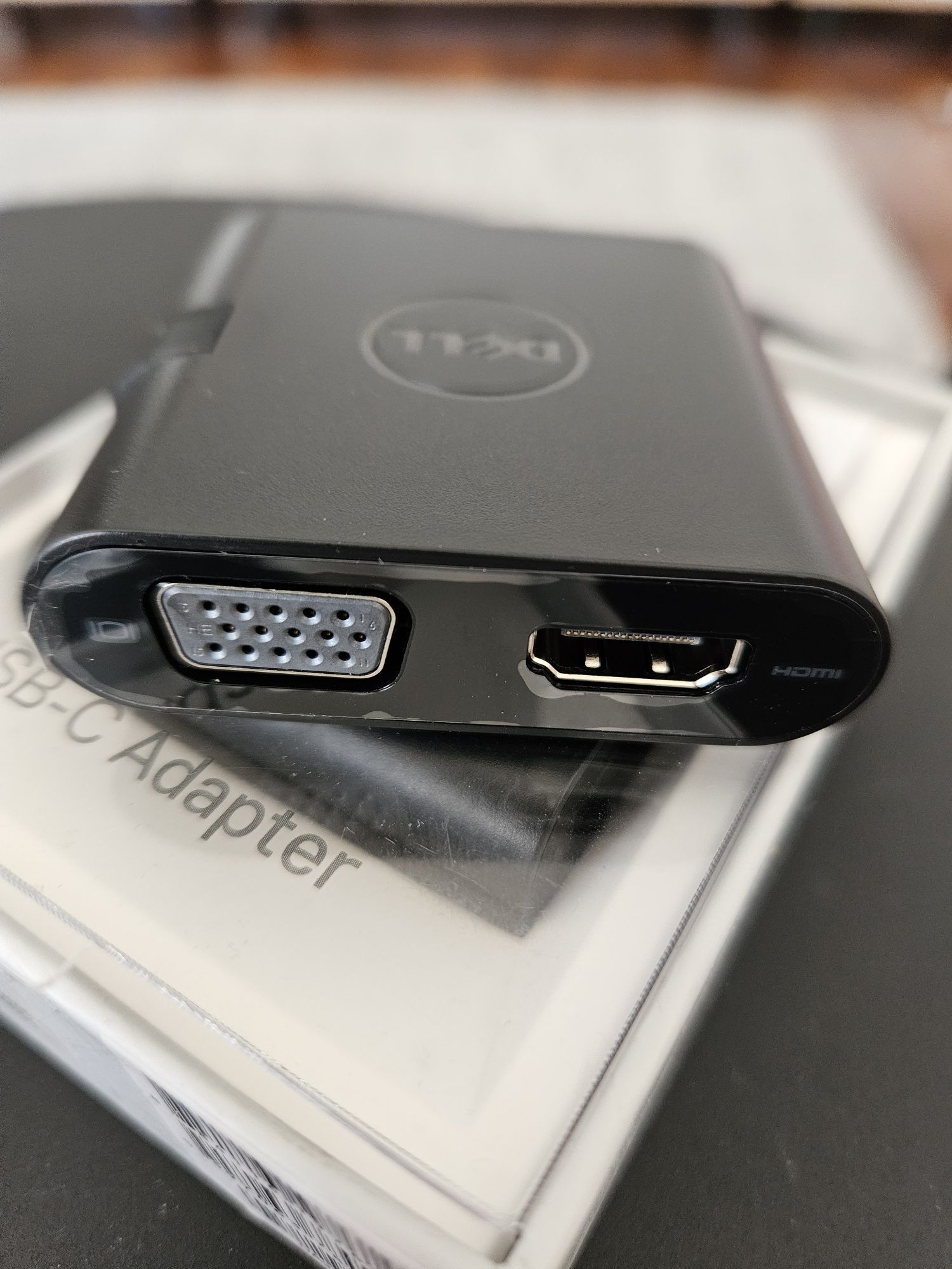 Dell mobile adapter DA200