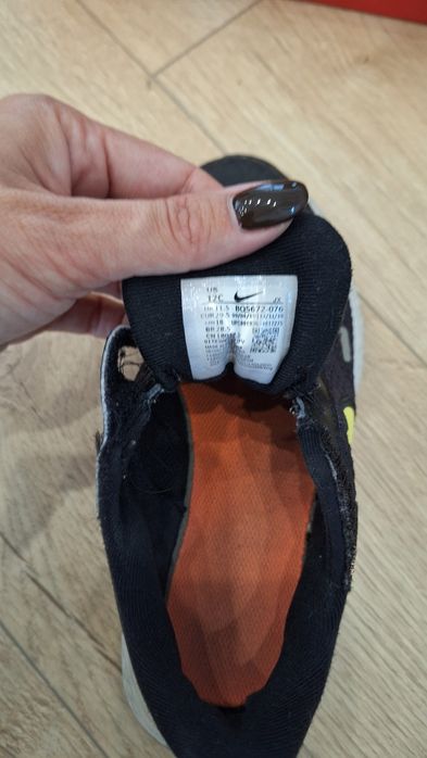 Маратонки  Air max и Nike revolution номер 31