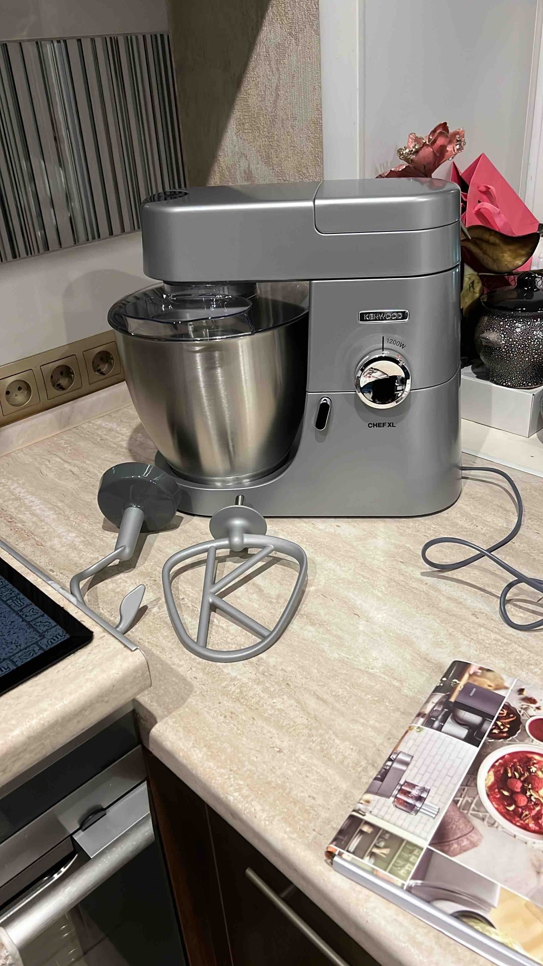 KENWOOD комбайн миксер с 3мя насатками есть в наличии!!