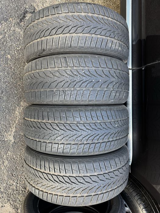 Anvelope iarna 225/50/17