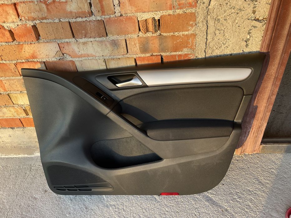 Кора за врата Голф 6