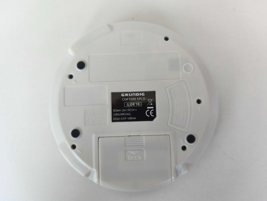 Cd-Mp3 player portabil Grundig