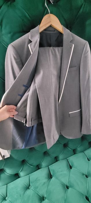 Costum bărbătesc