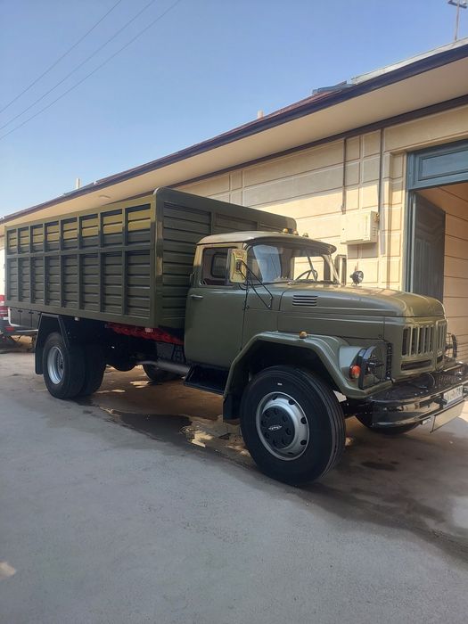 Zil 131 sotiladi