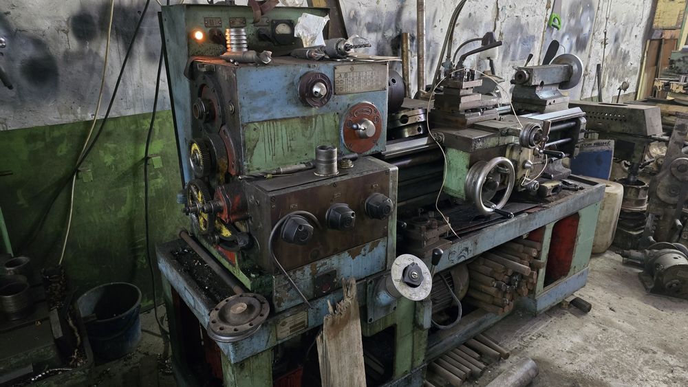 Продам токарный станок