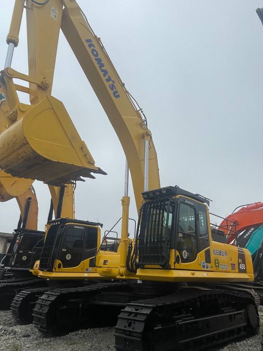 Komatsu 450. 10% bilan zakazga 2024-yil