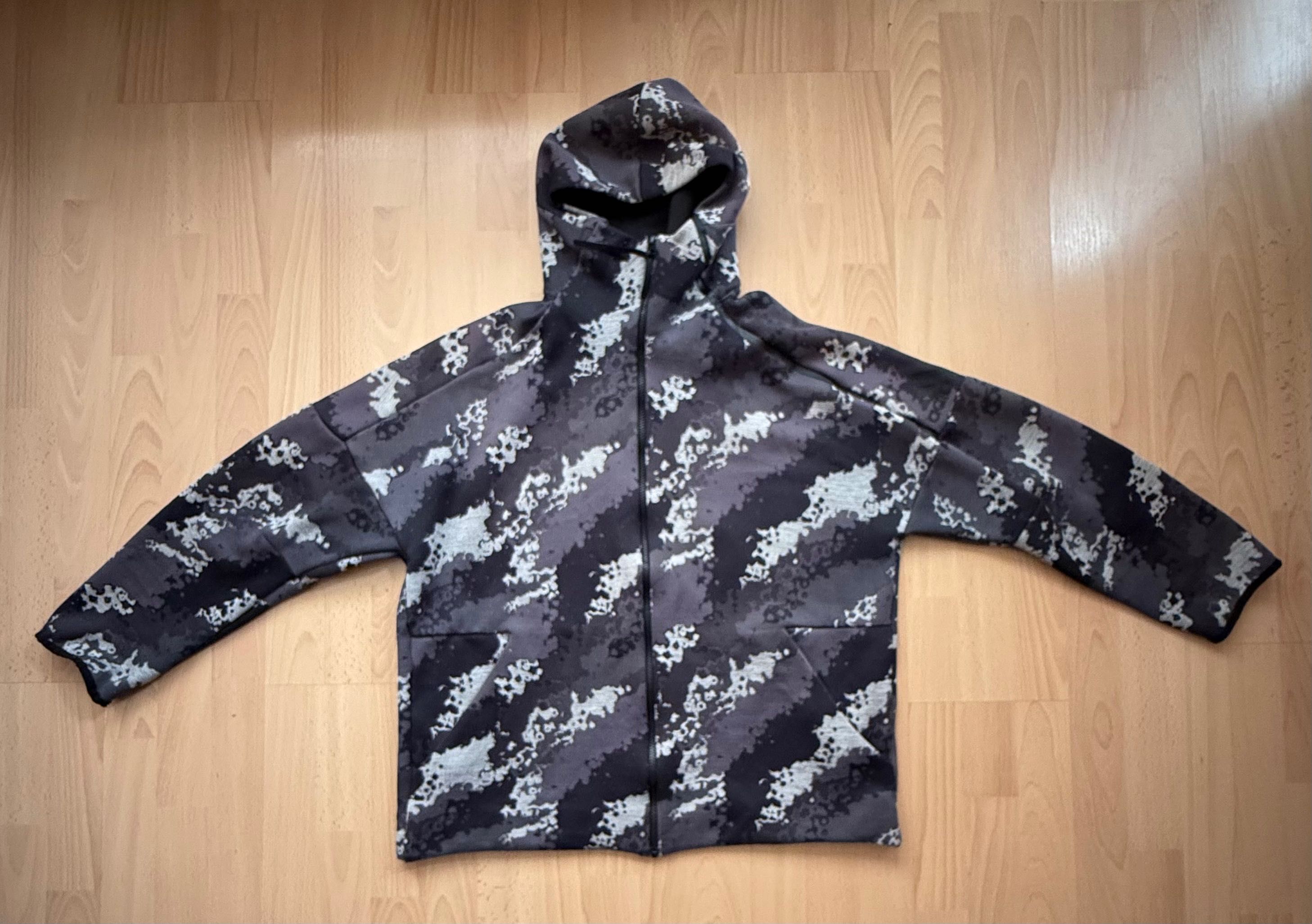 Мъжки суичър Adidas XL размер