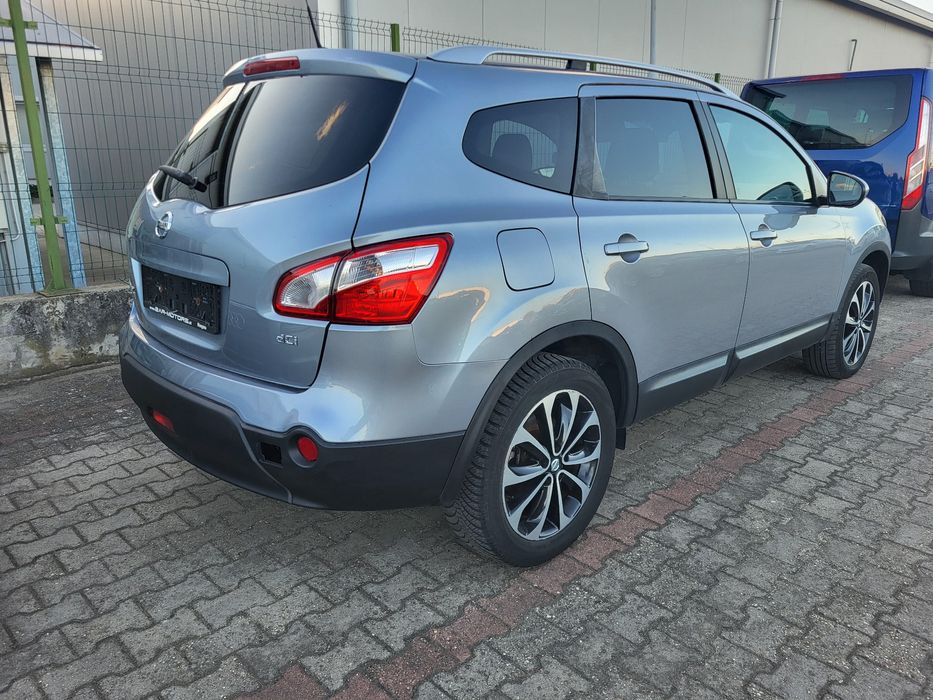 Nissn Quasqai+2-7 locuri-panoramic