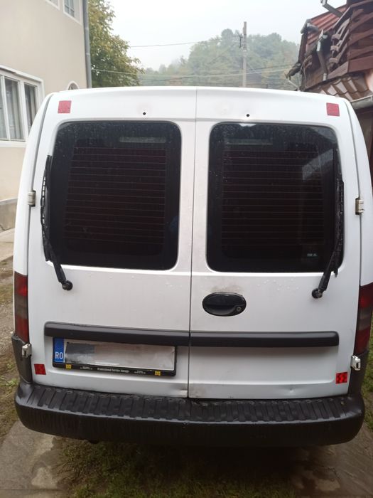 Vând Opel Combo dubă 1.3 Diesel
