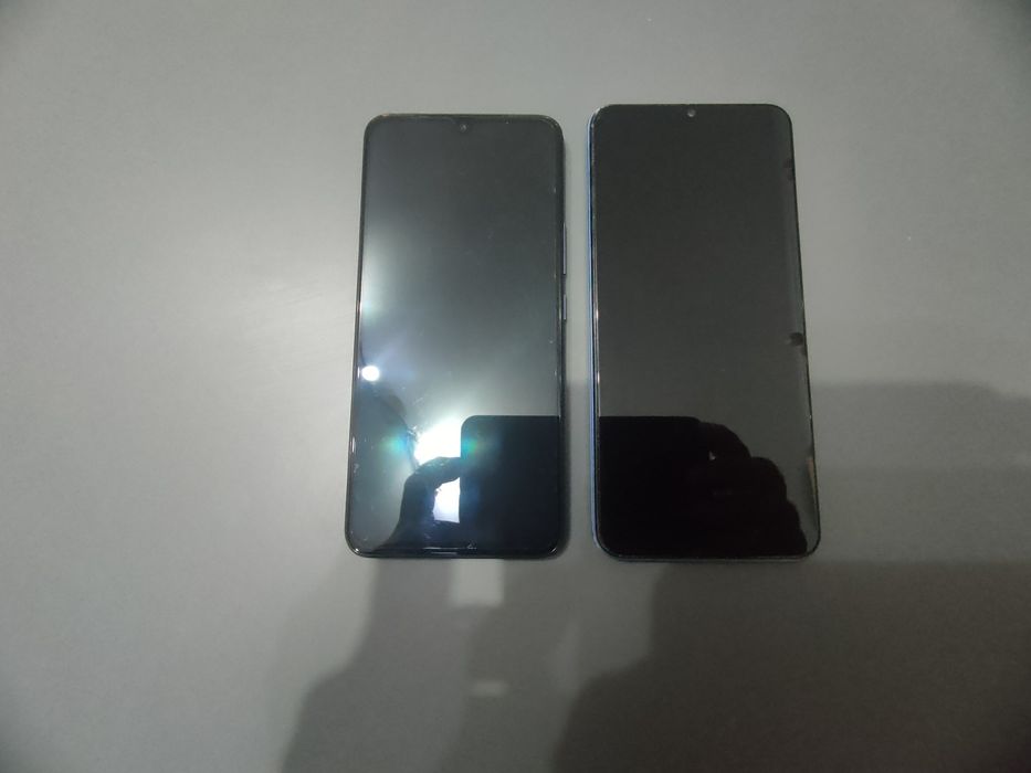 Vând Vivo V21 5G și Y33S