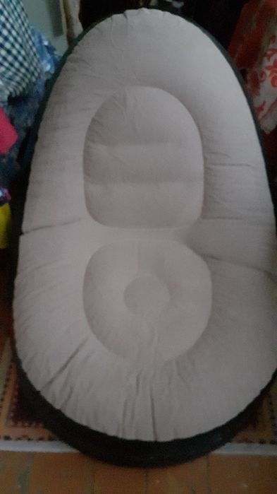 Продаю надувное кресло