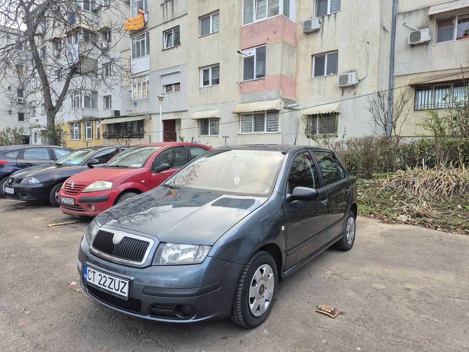 Skoda fabia 1.2 HTP benzină fiabilă si consum mic  de oraș