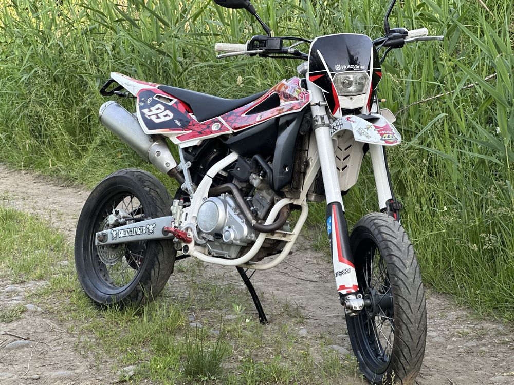 Husqvarna smr125 A1 supermoto